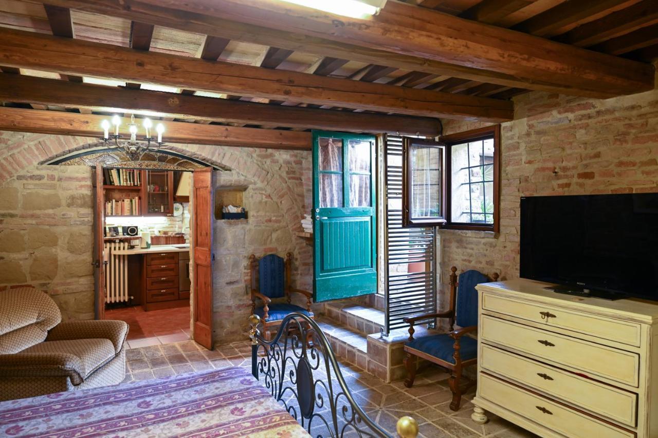 Il Poggio Villa Mombaroccio Exterior photo